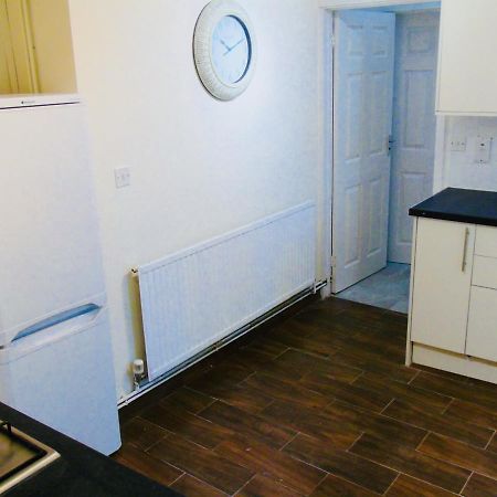 Willows - Cardiff Guest House Екстериор снимка
